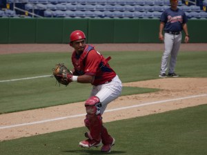 Duran on a bunt 9-4-2016